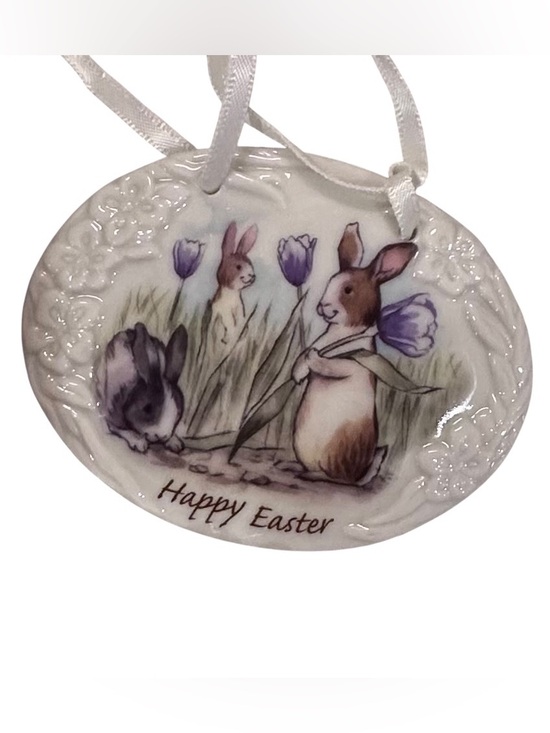 Longaberger Other - Longaberger 2006 Easter Bunny Rabbit Tie-On Charm for Basket NIB